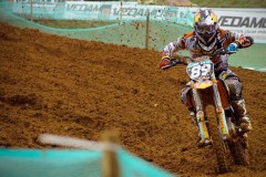 kaiyun体育app-杨瀚森展示出强烈胜负欲赢得球迷喜爱，杨瀚儒简介